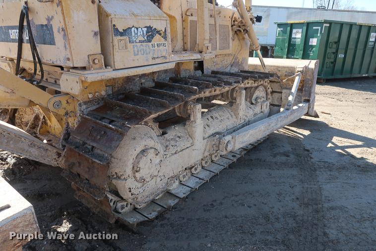 image for item DF3532 1984 Caterpillar D6D dozer