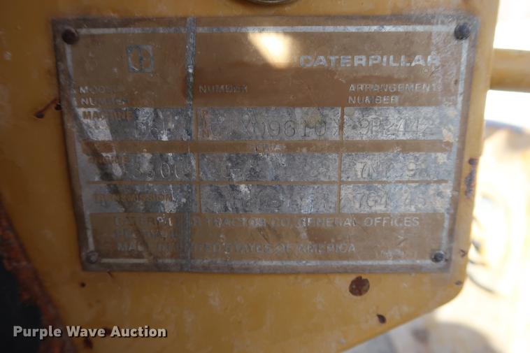 image for item DF3532 1984 Caterpillar D6D dozer