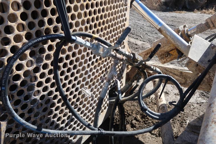 image for item DF3532 1984 Caterpillar D6D dozer