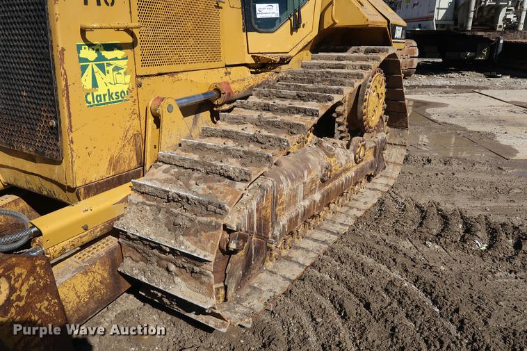 image for item DF3533 1999 Caterpillar D6M XL dozer