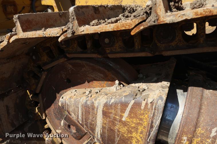image for item DF3533 1999 Caterpillar D6M XL dozer