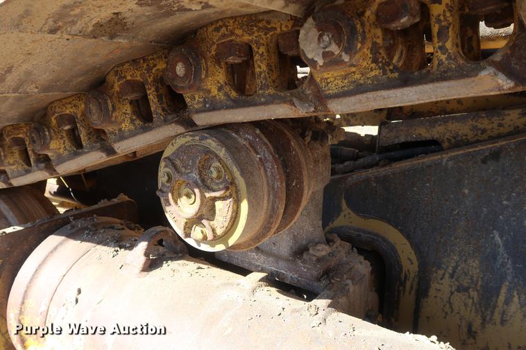 image for item DF3533 1999 Caterpillar D6M XL dozer