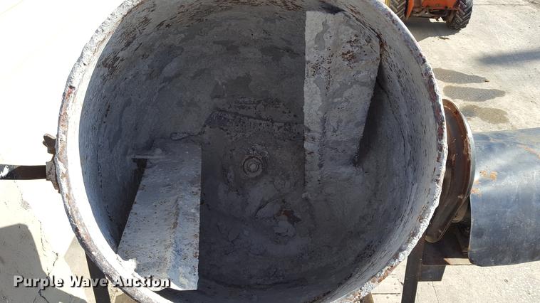 image for item DF3552 Concrete mixer