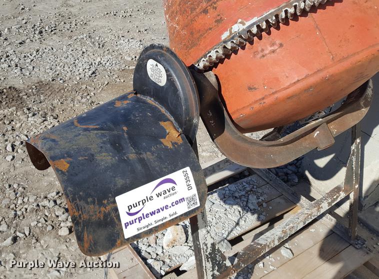 image for item DF3552 Concrete mixer
