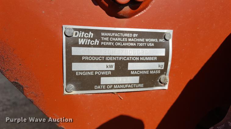 image for item DF3553 2007 Ditch Witch 1330 trencher