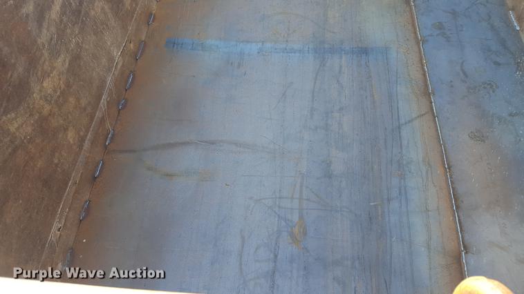 image for item DF3567 1999 International 4900 dump truck