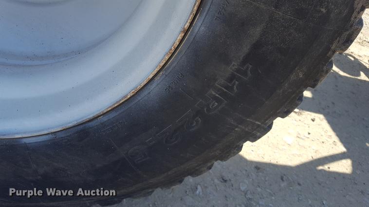 image for item DF3567 1999 International 4900 dump truck