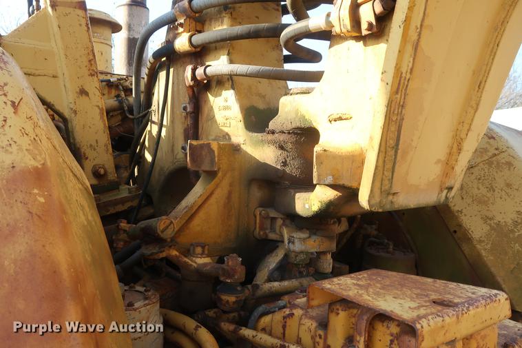 image for item DF3576 Caterpillar 627 conventional scraper