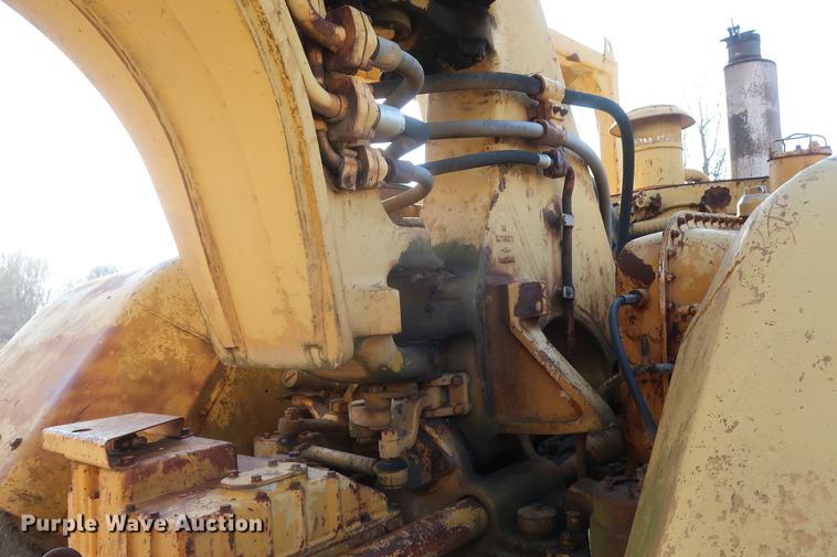 image for item DF3576 Caterpillar 627 conventional scraper