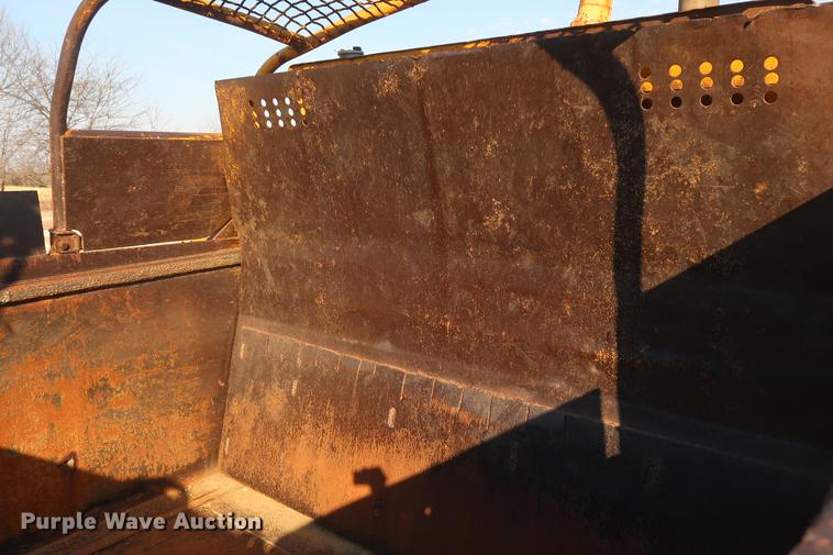 image for item DF3576 Caterpillar 627 conventional scraper