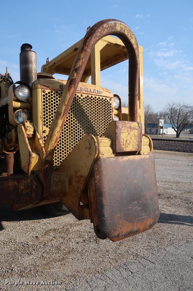 image for item DF3576 Caterpillar 627 conventional scraper