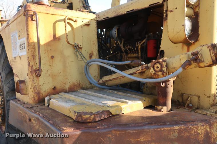 image for item DF3576 Caterpillar 627 conventional scraper