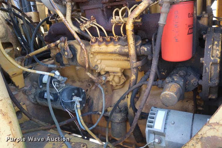 image for item DF3576 Caterpillar 627 conventional scraper