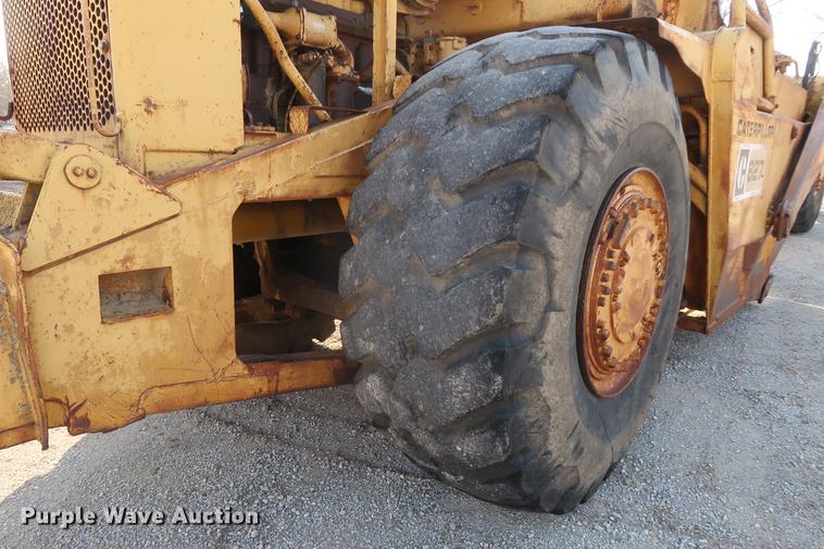 image for item DF3576 Caterpillar 627 conventional scraper