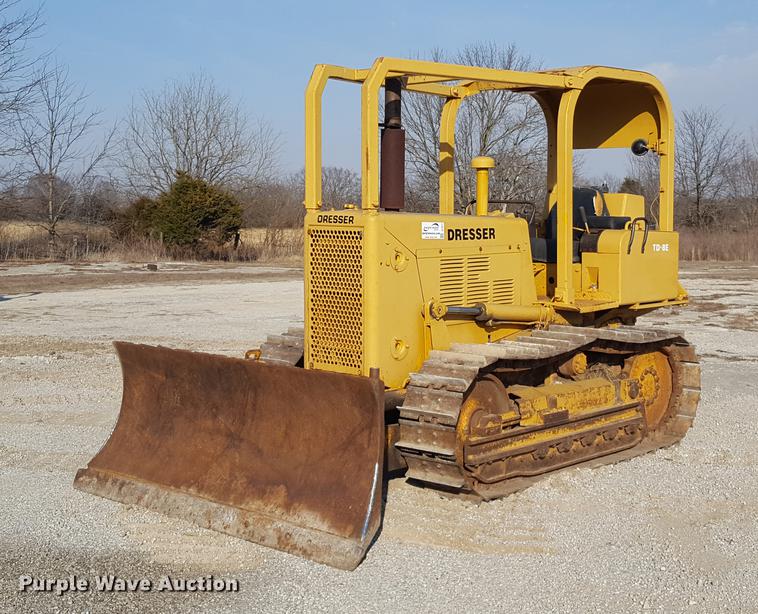 image for item DF3577 1975 Dresser TD-8E dozer