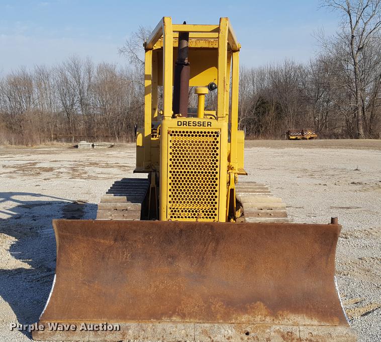 image for item DF3577 1975 Dresser TD-8E dozer
