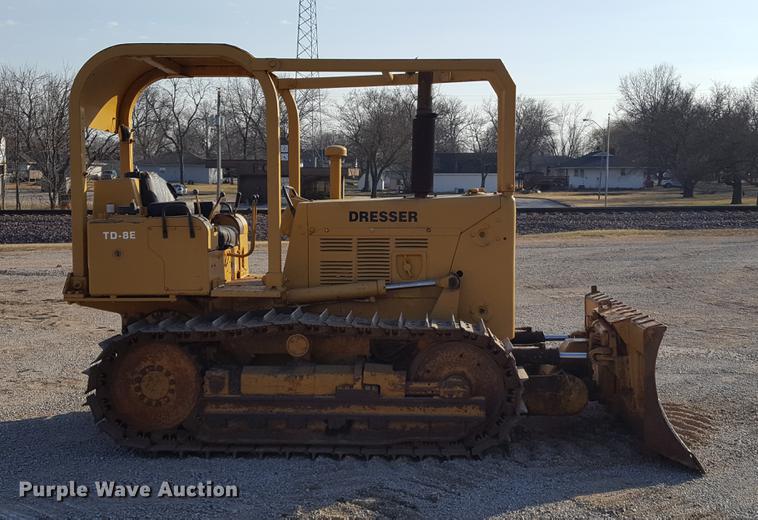 image for item DF3577 1975 Dresser TD-8E dozer