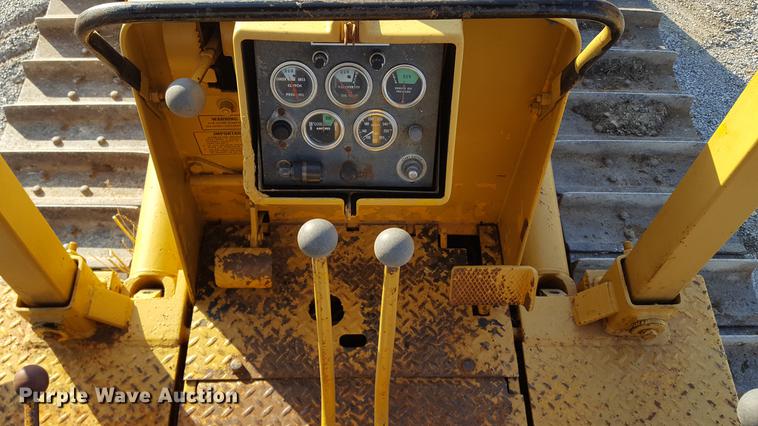 image for item DF3577 1975 Dresser TD-8E dozer