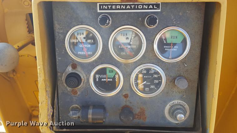 image for item DF3577 1975 Dresser TD-8E dozer