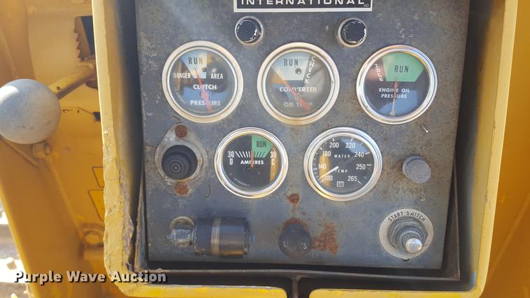 image for item DF3577 1975 Dresser TD-8E dozer