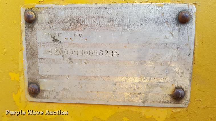 image for item DF3577 1975 Dresser TD-8E dozer