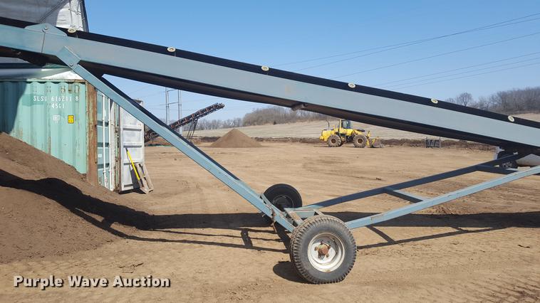 image for item DF3578 Powerscreen of America conveyor