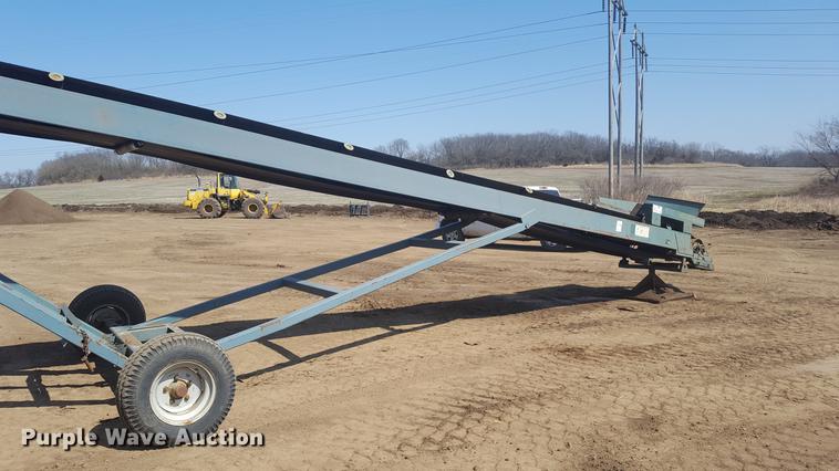 image for item DF3578 Powerscreen of America conveyor