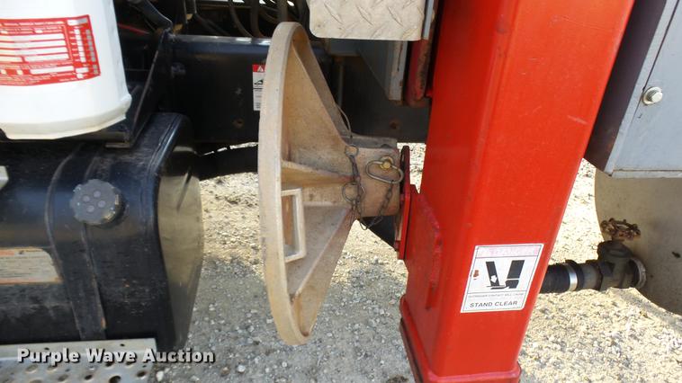 image for item DP9583 2002 Freightliner FL80 crane truck