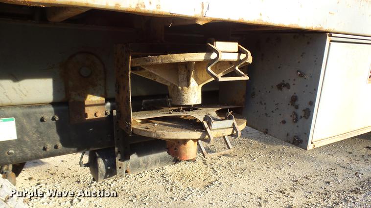 image for item DP9583 2002 Freightliner FL80 crane truck