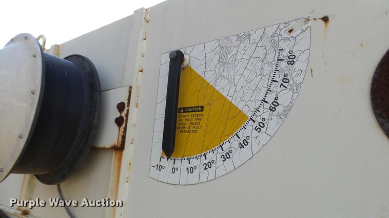 image for item DP9583 2002 Freightliner FL80 crane truck