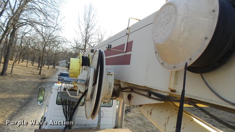 image for item DP9583 2002 Freightliner FL80 crane truck