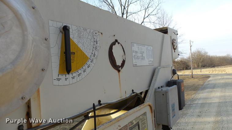 image for item DP9583 2002 Freightliner FL80 crane truck