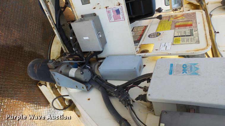 image for item DP9583 2002 Freightliner FL80 crane truck