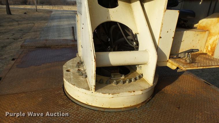 image for item DP9583 2002 Freightliner FL80 crane truck