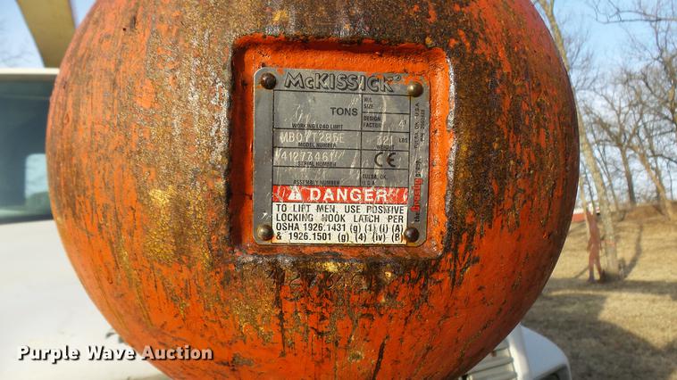 image for item DP9583 2002 Freightliner FL80 crane truck