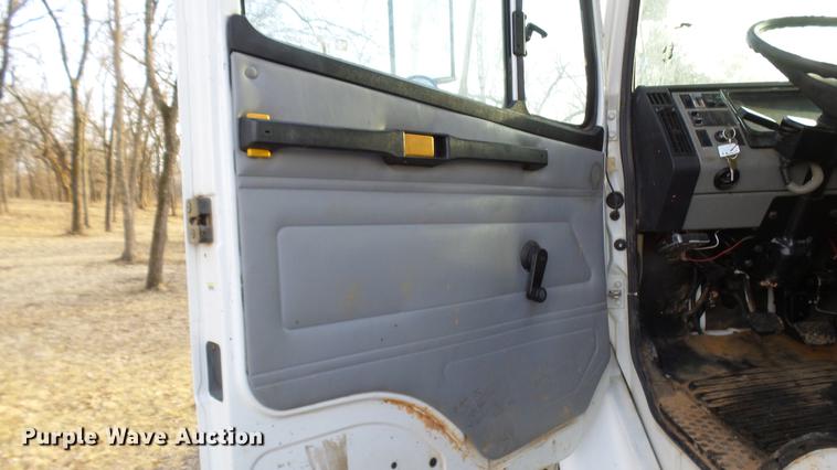 image for item DP9583 2002 Freightliner FL80 crane truck