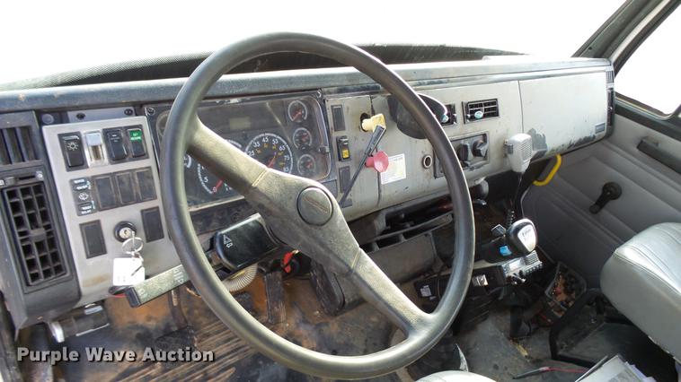 image for item DP9583 2002 Freightliner FL80 crane truck