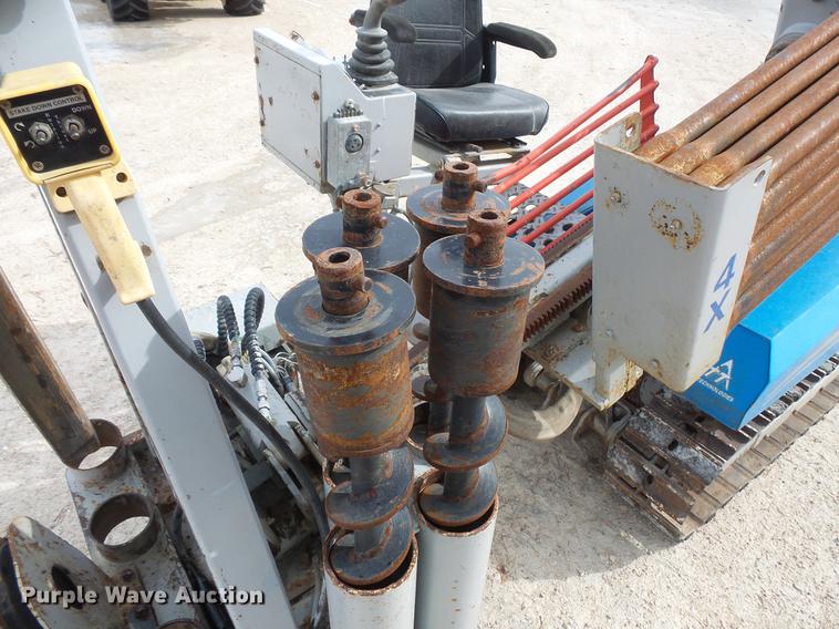 image for item DV9543 Grundo 4X directional boring unit with trailer