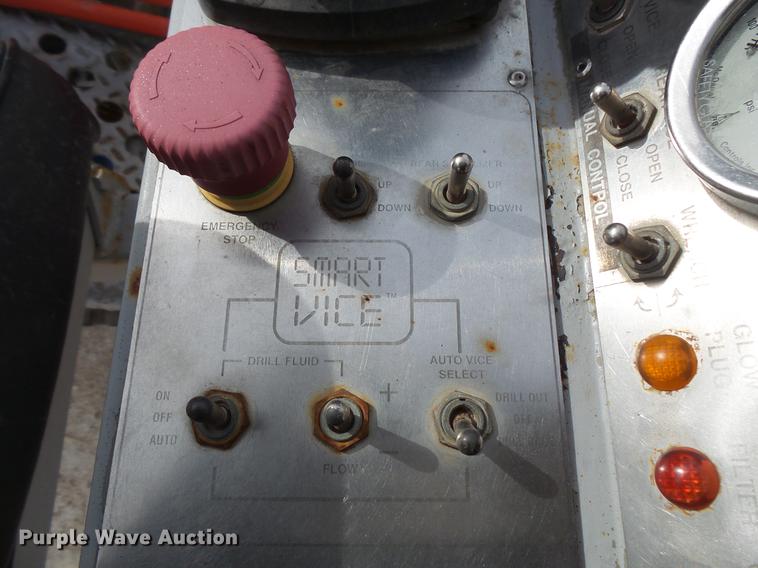 image for item DV9543 Grundo 4X directional boring unit with trailer