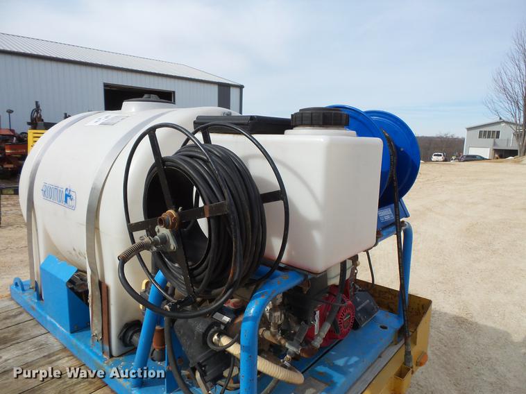 image for item DV9543 Grundo 4X directional boring unit with trailer