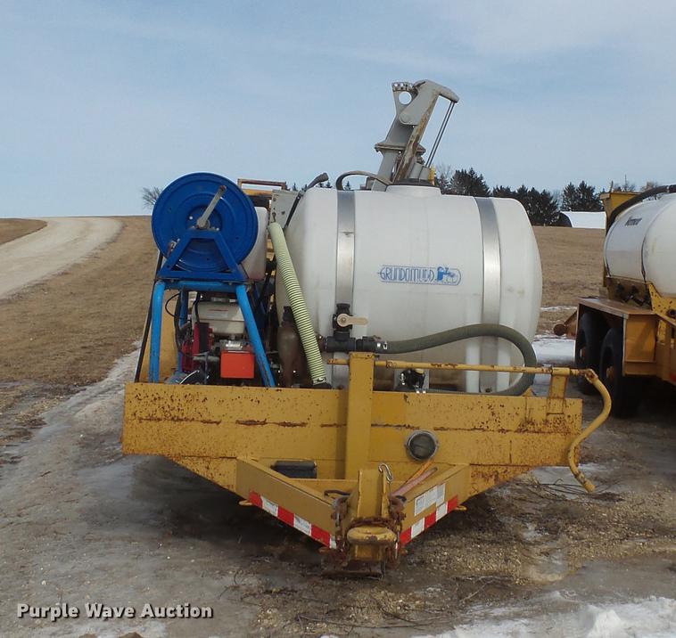 image for item DV9543 Grundo 4X directional boring unit with trailer