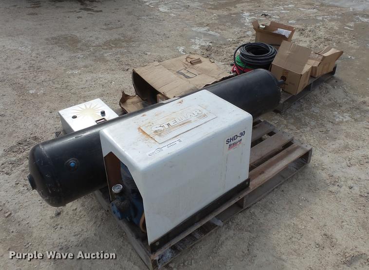 image for item DV9544 Stellar Industries SHD-30 air compressor