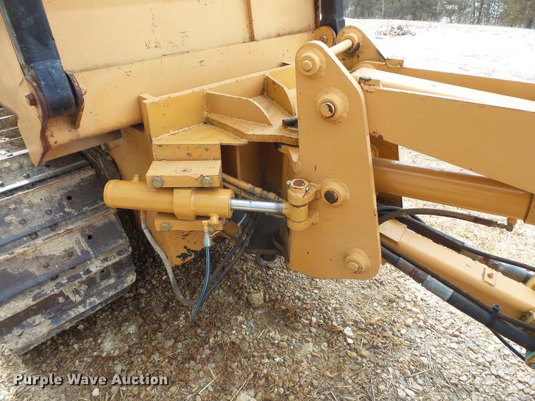 image for item DV9545 Case 475 cable plow