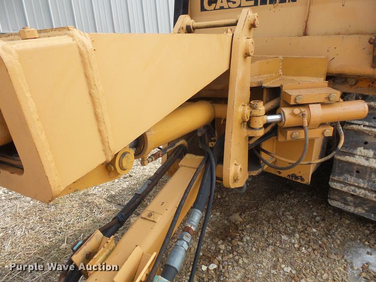 image for item DV9545 Case 475 cable plow