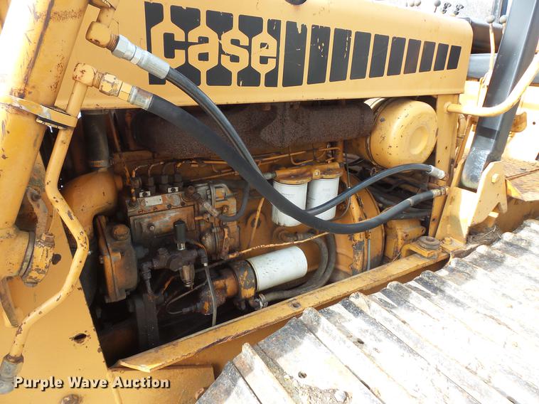 image for item DV9545 Case 475 cable plow