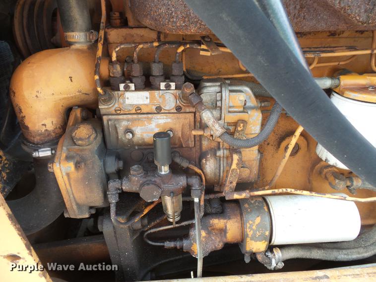 image for item DV9545 Case 475 cable plow