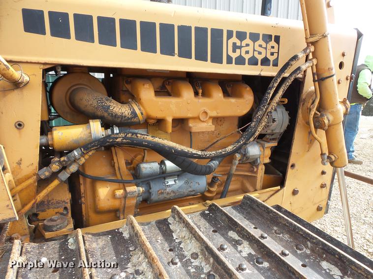 image for item DV9545 Case 475 cable plow