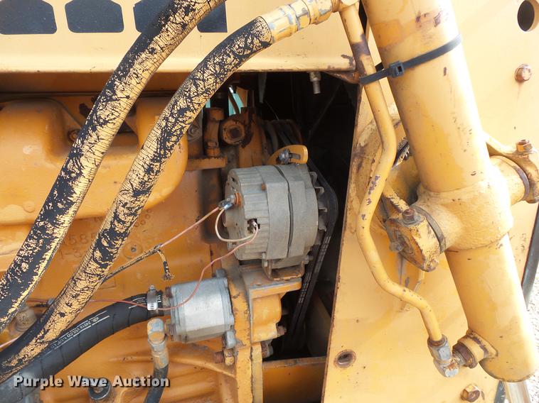 image for item DV9545 Case 475 cable plow