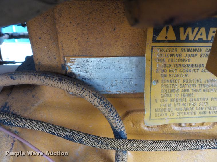 image for item DV9545 Case 475 cable plow