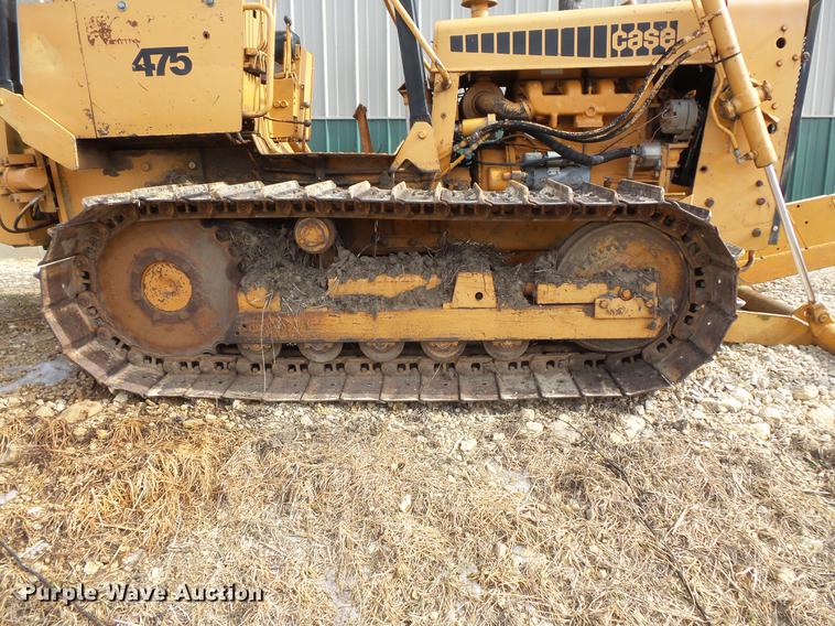 image for item DV9545 Case 475 cable plow